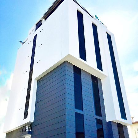 Hotel Lavista Taunggyi Buitenkant foto