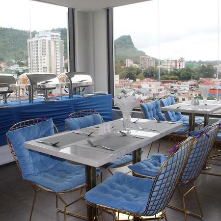 Hotel Lavista Taunggyi Buitenkant foto