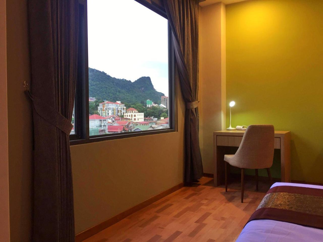 Hotel Lavista Taunggyi Buitenkant foto