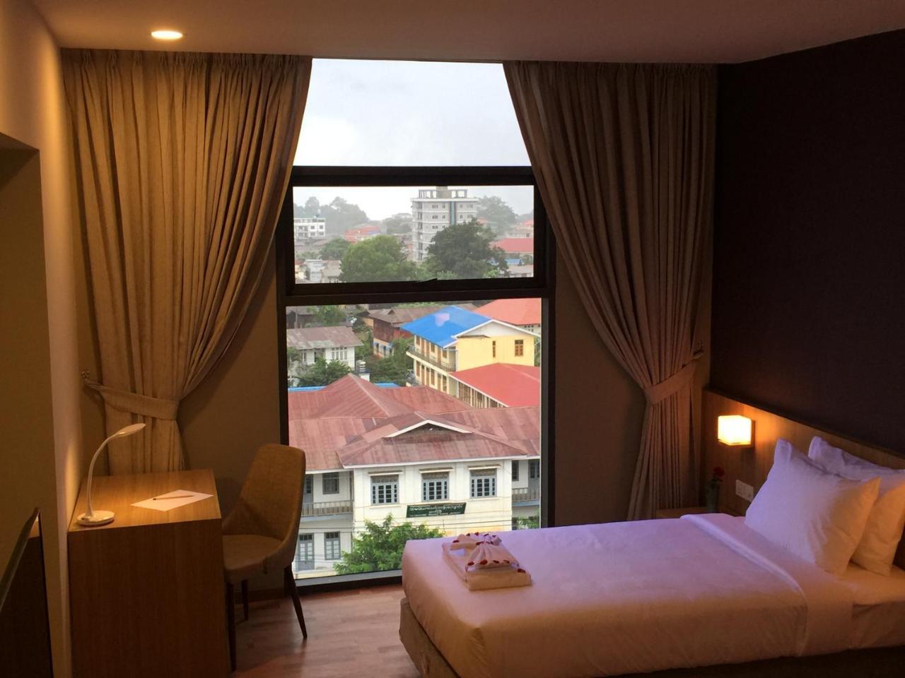 Hotel Lavista Taunggyi Buitenkant foto